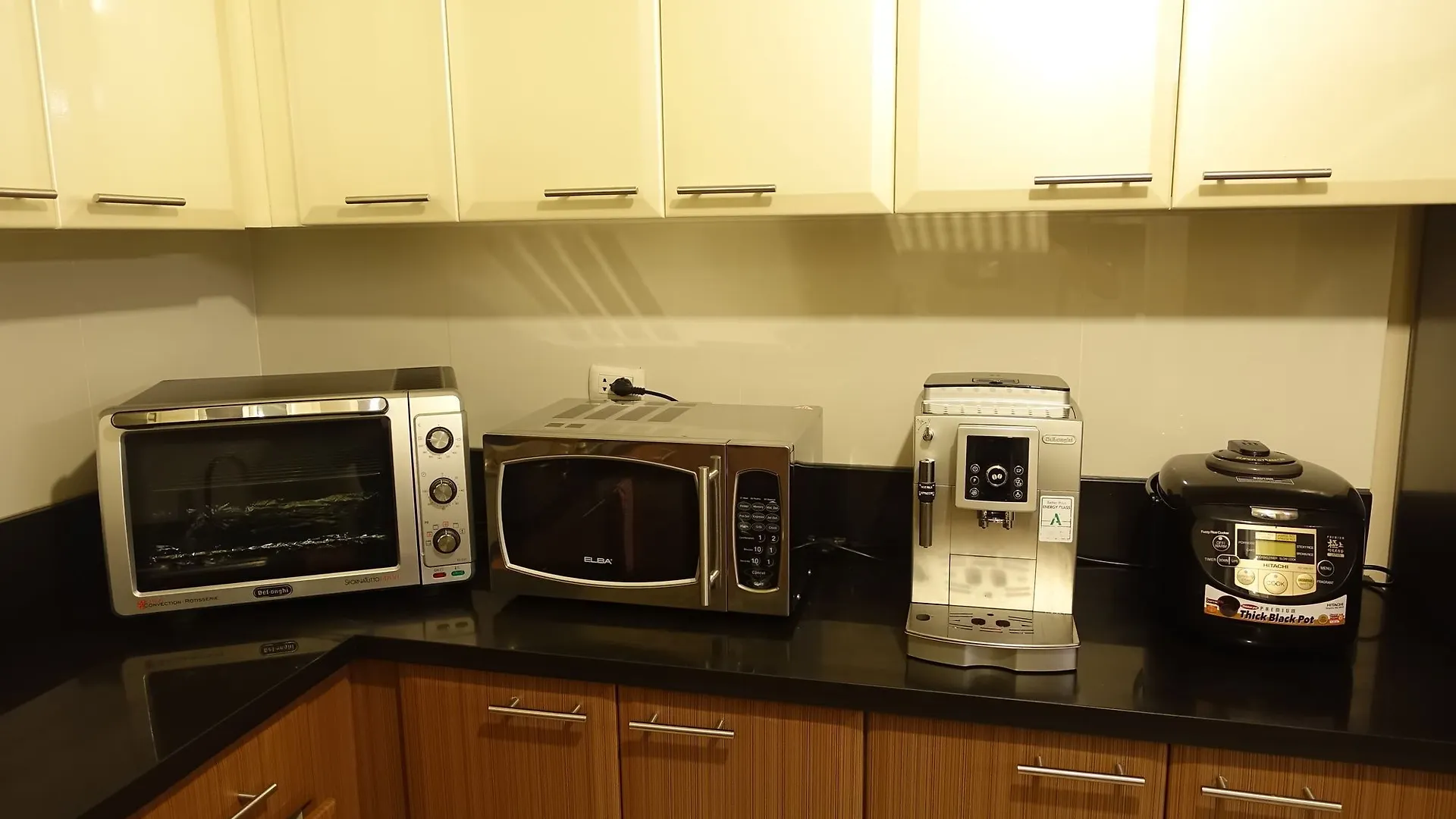 8 Forbes Town Road Suite Taguig